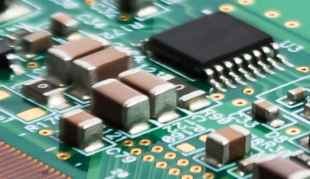 Ceramic capacitors on a circuit board